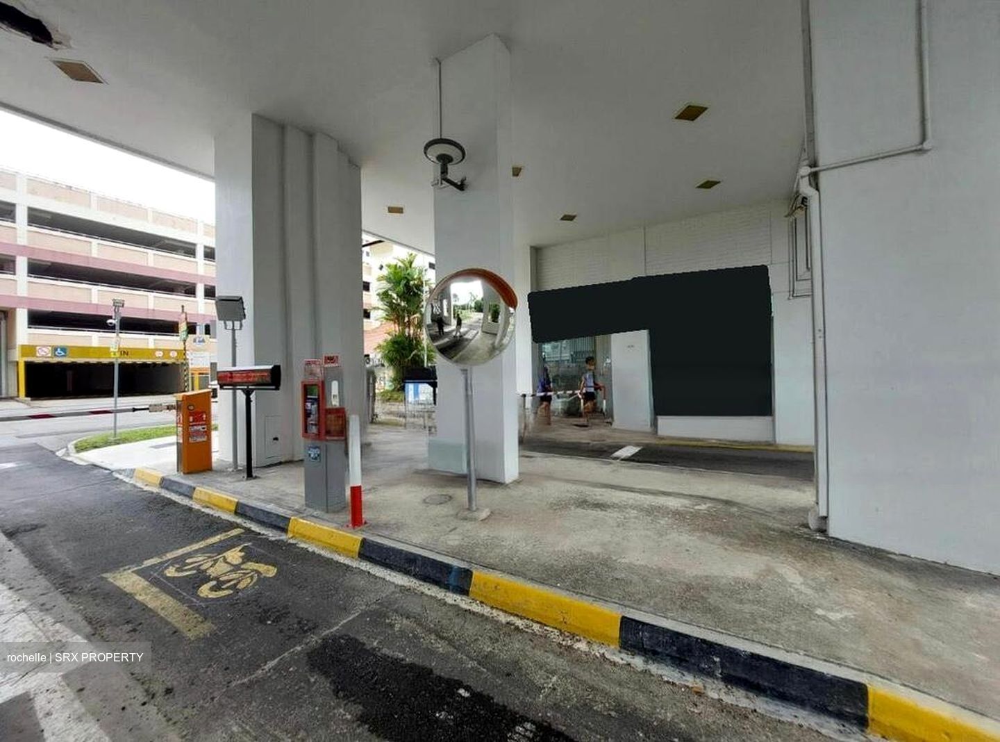 Bishan Street 11 (D20), Shop House #462642051